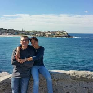 Meet your Posher, Queenee